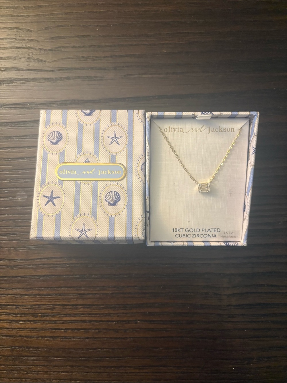 NEW Olivia and Jackson pendant necklace